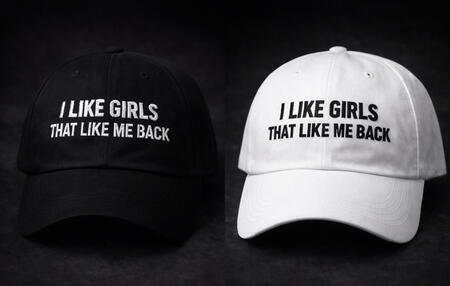 I LIKE GIRLS THAT LIKE ME BACK